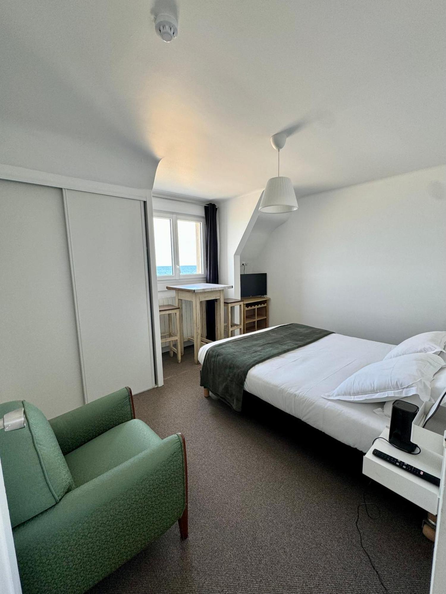 Le Clos Normand Saint-Aubin-Sur-Mer  Eksteriør bilde