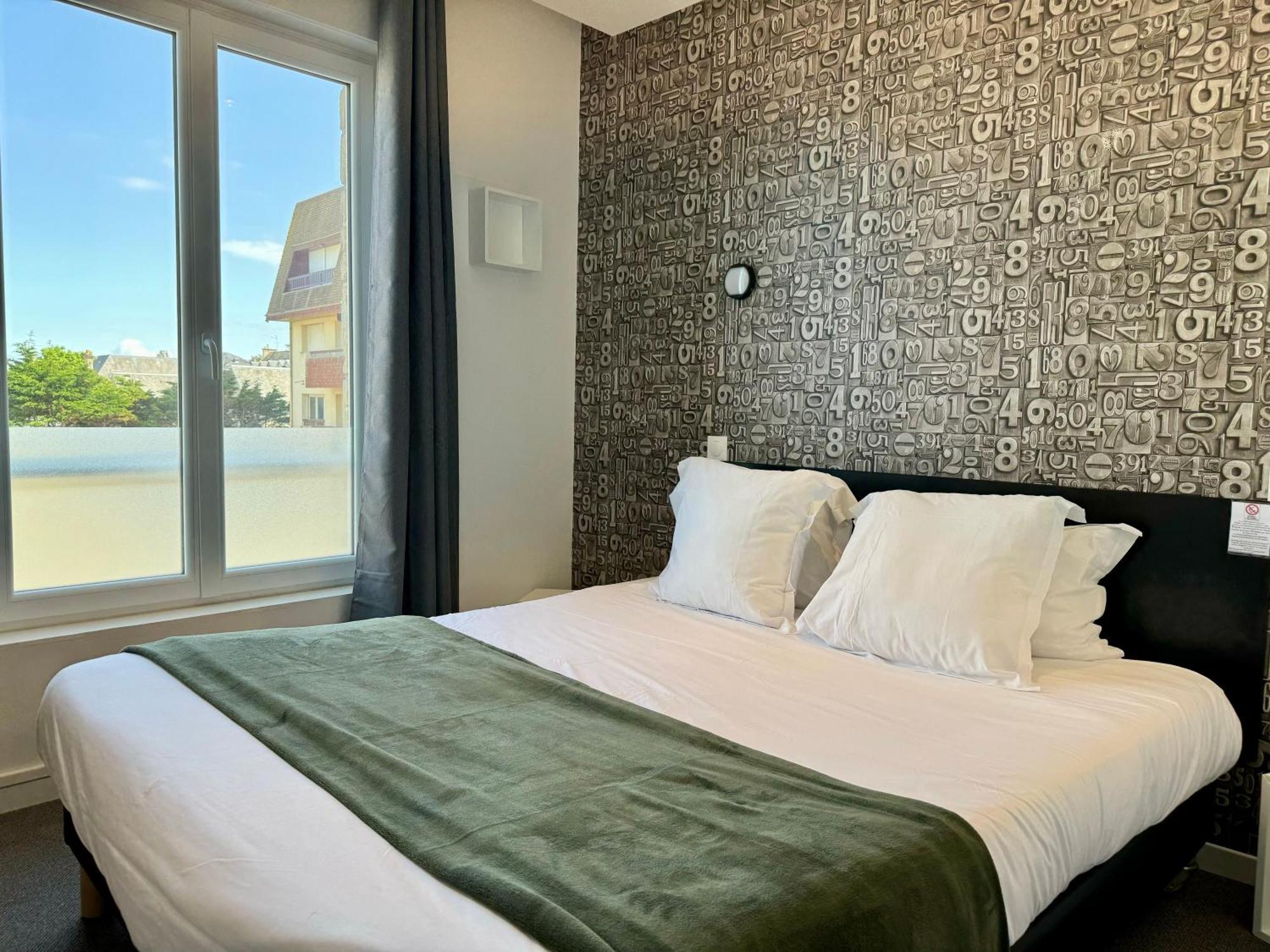 Le Clos Normand Saint-Aubin-Sur-Mer  Eksteriør bilde